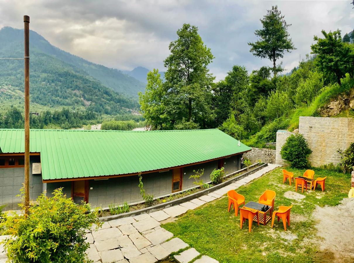 Hotel Hollywood - Top Rated & Most Awarded Property In Manali ภายนอก รูปภาพ