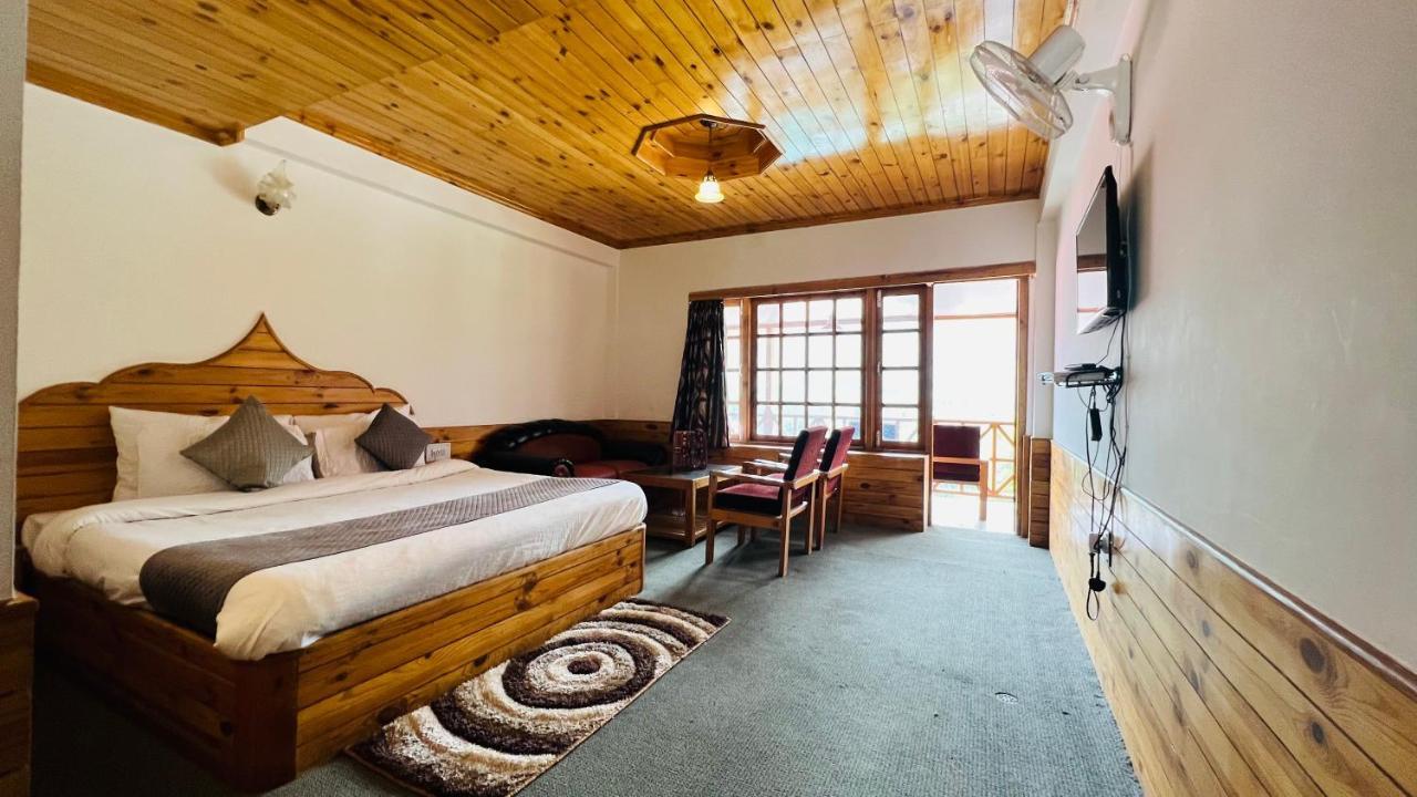 Hotel Hollywood - Top Rated & Most Awarded Property In Manali ภายนอก รูปภาพ